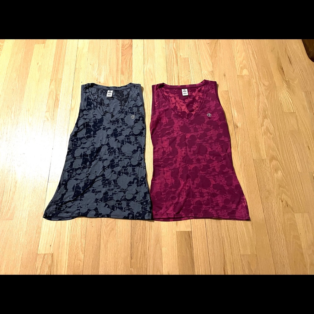 Zumba Fitness tank top bundle. Size small